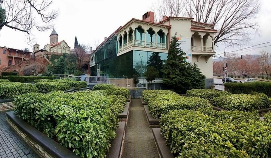 Appartamento Cozy Flat In Center Of Tbilisi Esterno foto